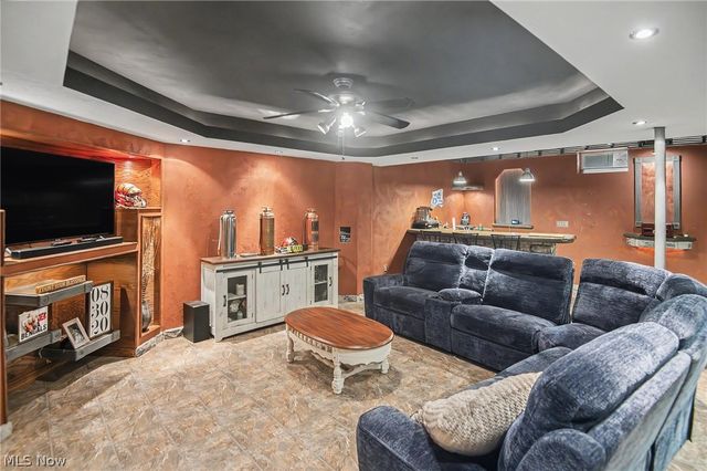 1107 Shannon Lane, Salem, OH 44460