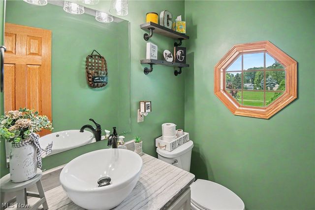 1107 Shannon Lane, Salem, OH 44460
