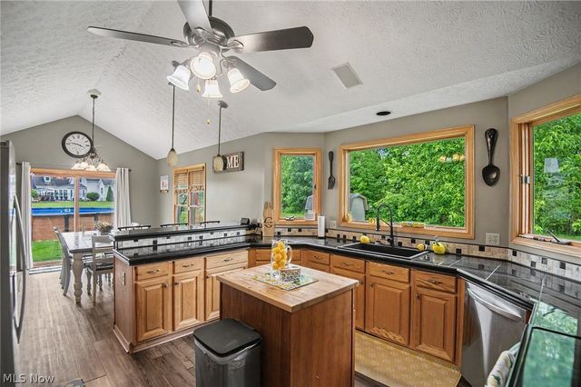 1107 Shannon Lane, Salem, OH 44460