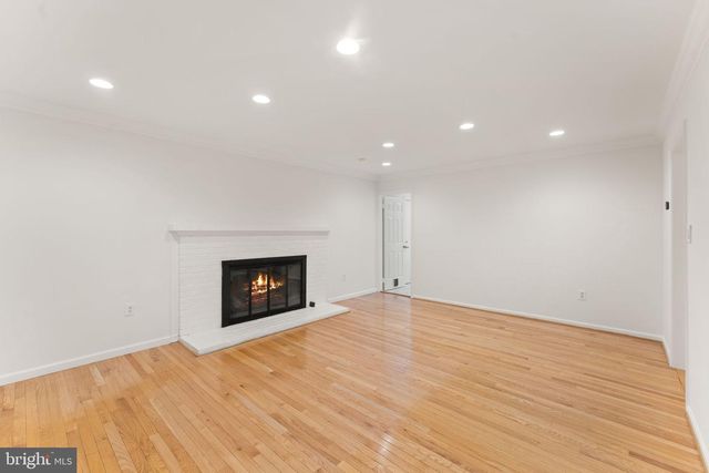 11120 TATTERSALL TRL, Oakton, VA 22124