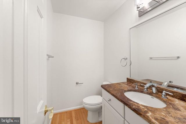 11120 TATTERSALL TRL, Oakton, VA 22124