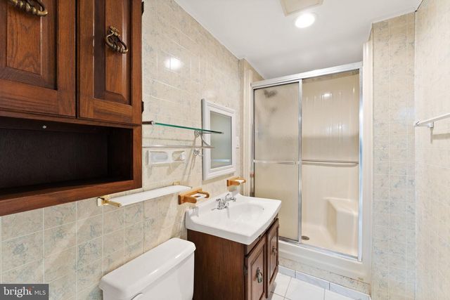 11120 TATTERSALL TRL, Oakton, VA 22124