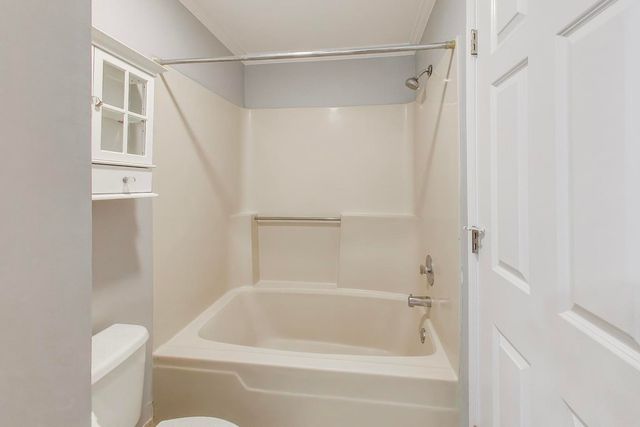 1204 N Knollwood Drive, Palatine, IL 60067
