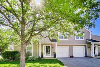 1204 N Knollwood Drive, Palatine, IL 60067