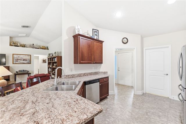 1556 Eastlake Lane, Sebastian, FL 32958