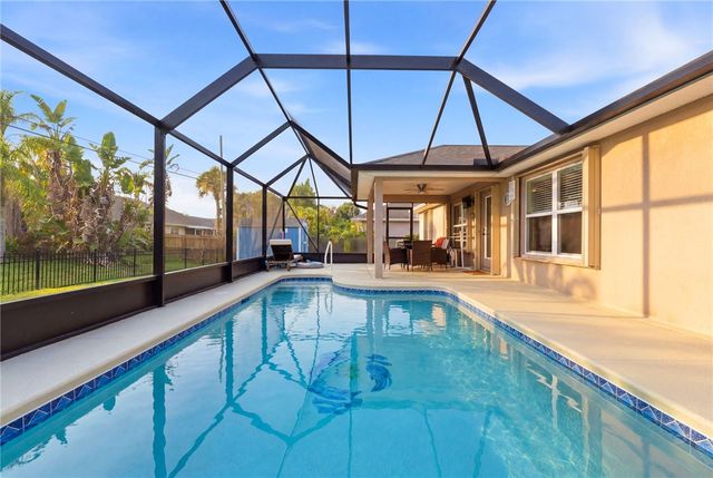 1556 Eastlake Lane, Sebastian, FL 32958