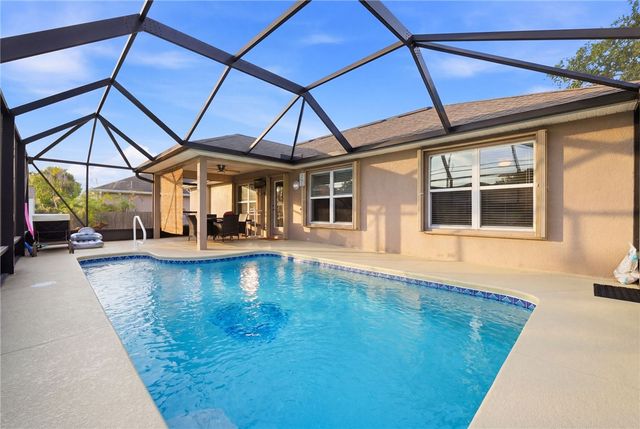 1556 Eastlake Lane, Sebastian, FL 32958