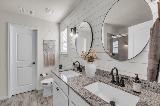 624 Saturnia DR, Georgetown, TX 78628