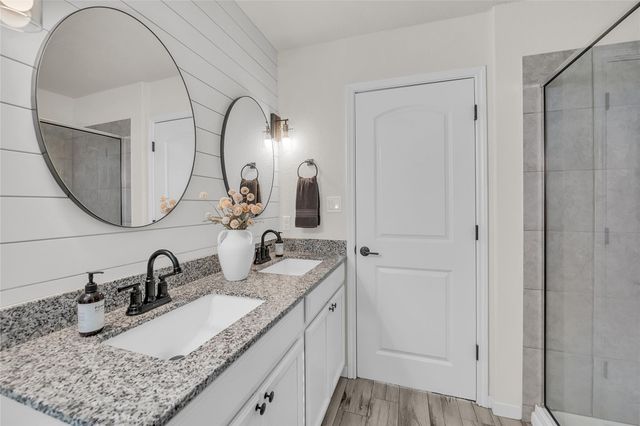 624 Saturnia DR, Georgetown, TX 78628