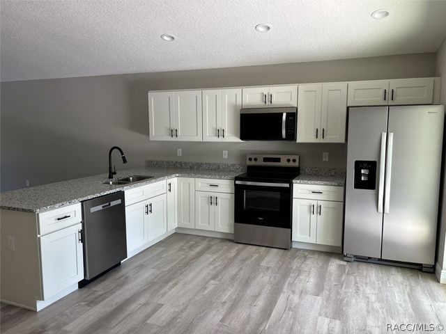 11127 N Trigger Terrace, Dunnellon, FL 34433