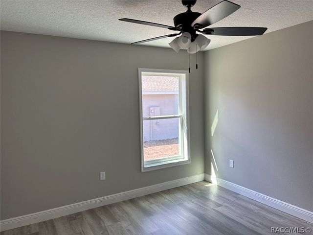 11127 N Trigger Terrace, Dunnellon, FL 34433