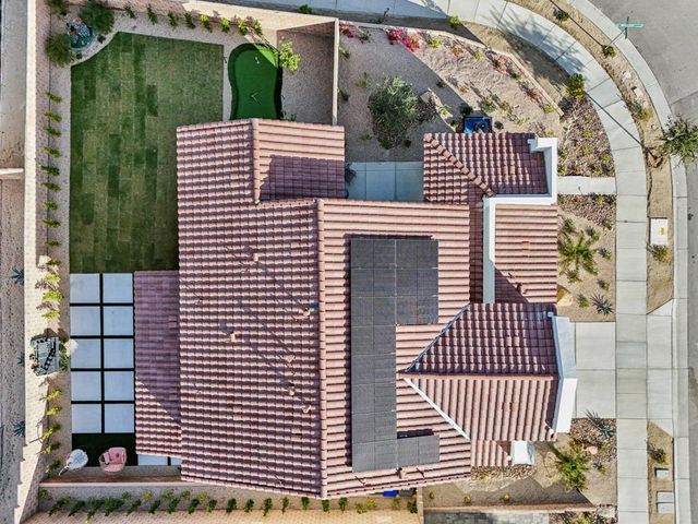 74404 Nichols Drive, Palm Desert, CA 92211