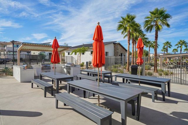 74404 Nichols Drive, Palm Desert, CA 92211