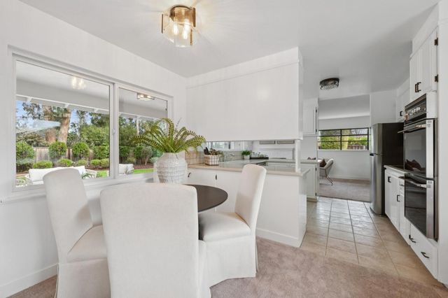 12135 Country Squire Way, Saratoga, CA 95070