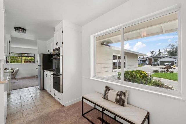 12135 Country Squire Way, Saratoga, CA 95070