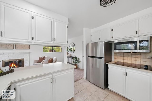 12135 Country Squire Way, Saratoga, CA 95070