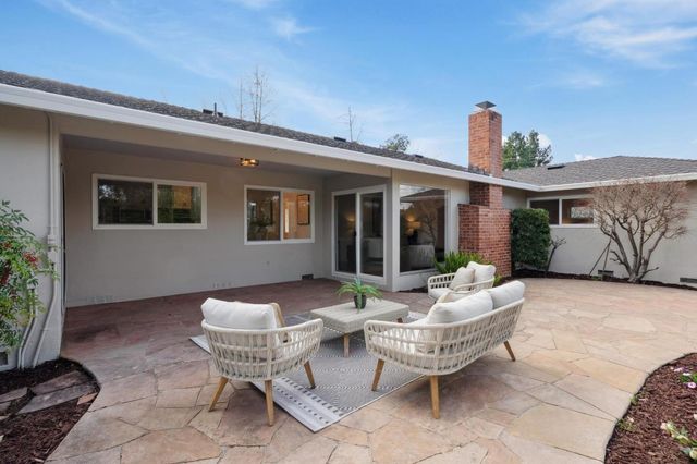 12135 Country Squire Way, Saratoga, CA 95070