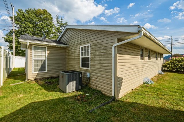 785 County Road 411, Proctorville, OH 45669