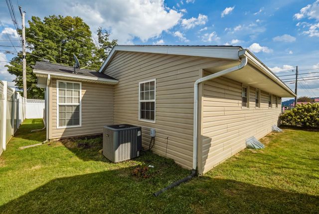 785 County Road 411, Proctorville, OH 45669