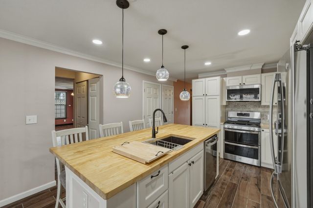 785 County Road 411, Proctorville, OH 45669