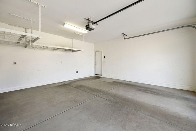 699 N SPARROW Court, Gilbert, AZ 85234