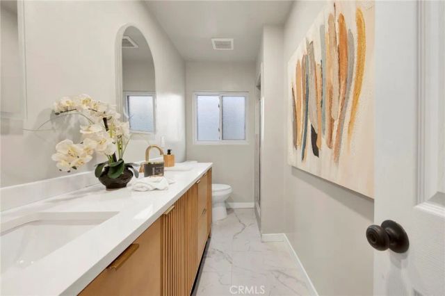 4210 Sepulveda Boulevard, Sherman Oaks, CA 91403