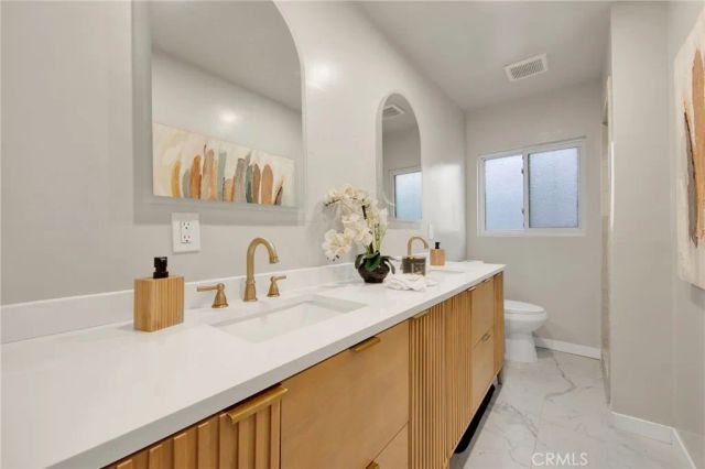 4210 Sepulveda Boulevard, Sherman Oaks, CA 91403