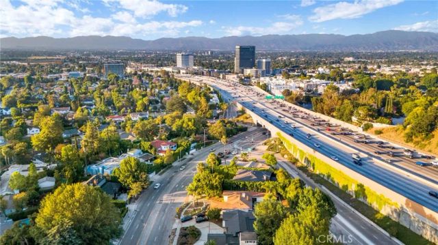 4210 Sepulveda Boulevard, Sherman Oaks, CA 91403
