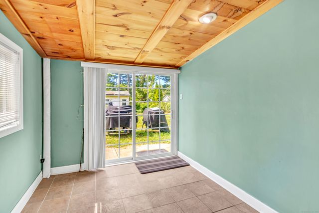 232 Park Terrace Avenue, West Haven, CT 06516