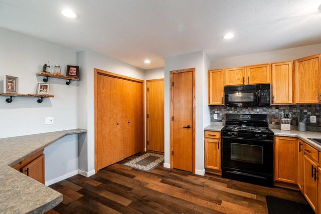 133 Settlement ROAD, Hartford, WI 53027