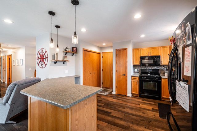 133 Settlement ROAD, Hartford, WI 53027