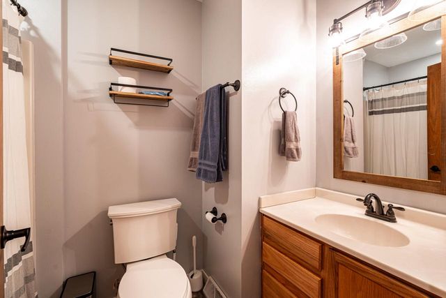 133 Settlement ROAD, Hartford, WI 53027