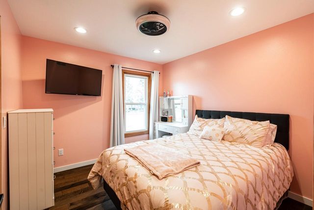 133 Settlement ROAD, Hartford, WI 53027