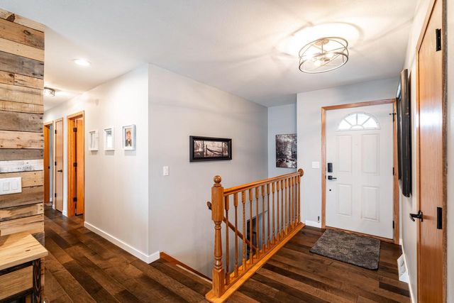 133 Settlement ROAD, Hartford, WI 53027