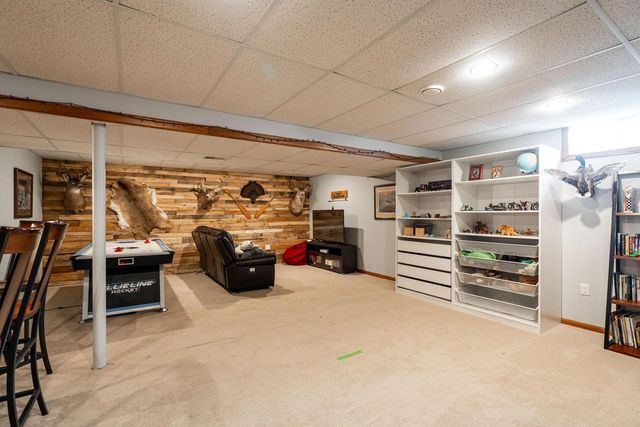 133 Settlement ROAD, Hartford, WI 53027