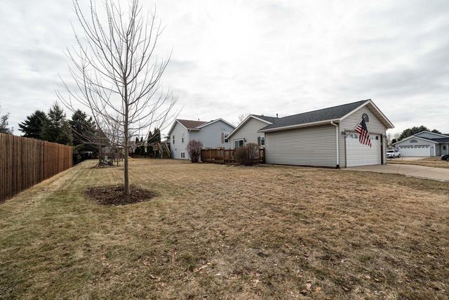 133 Settlement ROAD, Hartford, WI 53027
