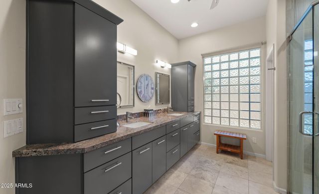 8258 E MOUNTAIN SPRING Road, Scottsdale, AZ 85255