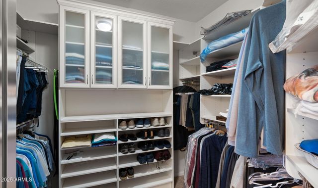 8258 E MOUNTAIN SPRING Road, Scottsdale, AZ 85255