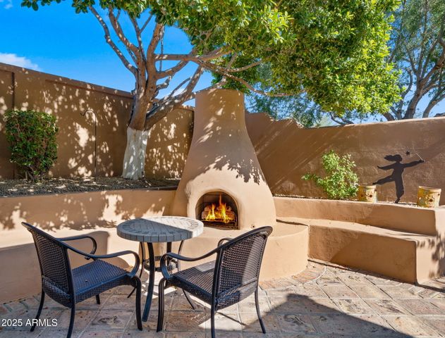 8258 E MOUNTAIN SPRING Road, Scottsdale, AZ 85255