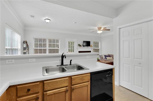 5252 Pinnacle Point Court, Norcross, GA 30071