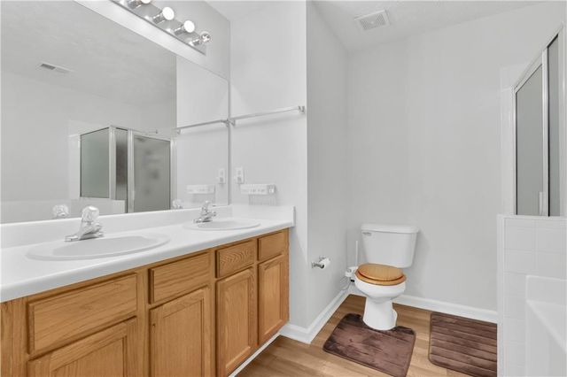 5252 Pinnacle Point Court, Norcross, GA 30071