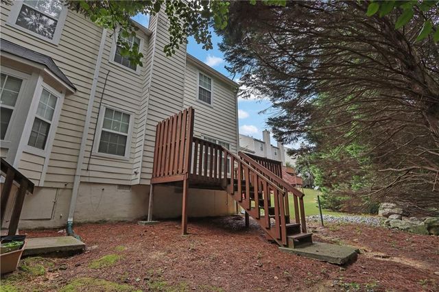 5252 Pinnacle Point Court, Norcross, GA 30071