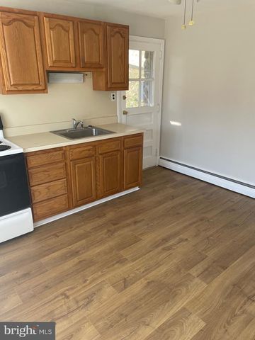 134 4TH AVE, Broomall, PA 19008