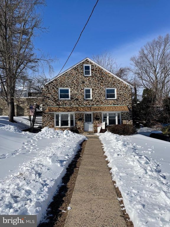 134 4TH AVE, Broomall, PA 19008