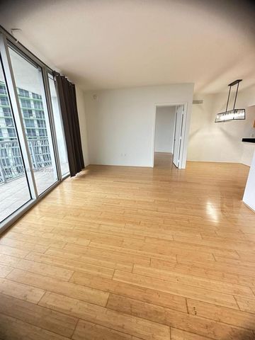 1750 N Bayshore Dr 3115, Miami, FL 33132