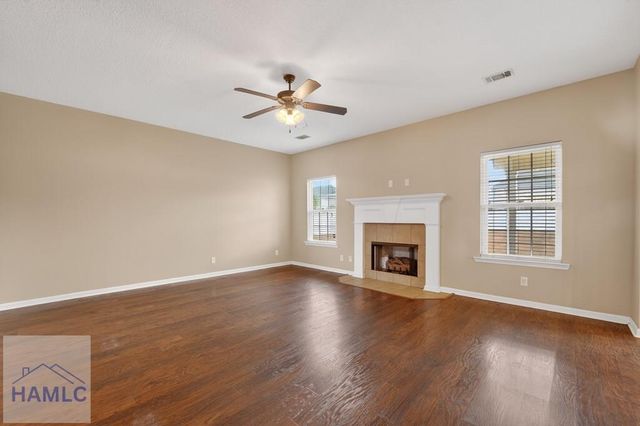 964 Oak Crest Drive, Hinesville, GA 31313