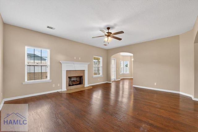 964 Oak Crest Drive, Hinesville, GA 31313