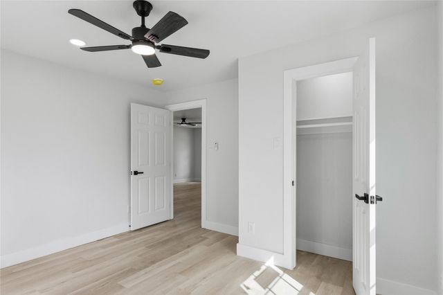 300 Hafer St, Baytown, TX 77520
