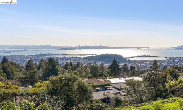 7788 Moeser, El Cerrito, CA 94530