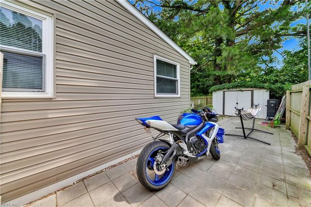 2204 Rawood DR, Hampton, VA 23663